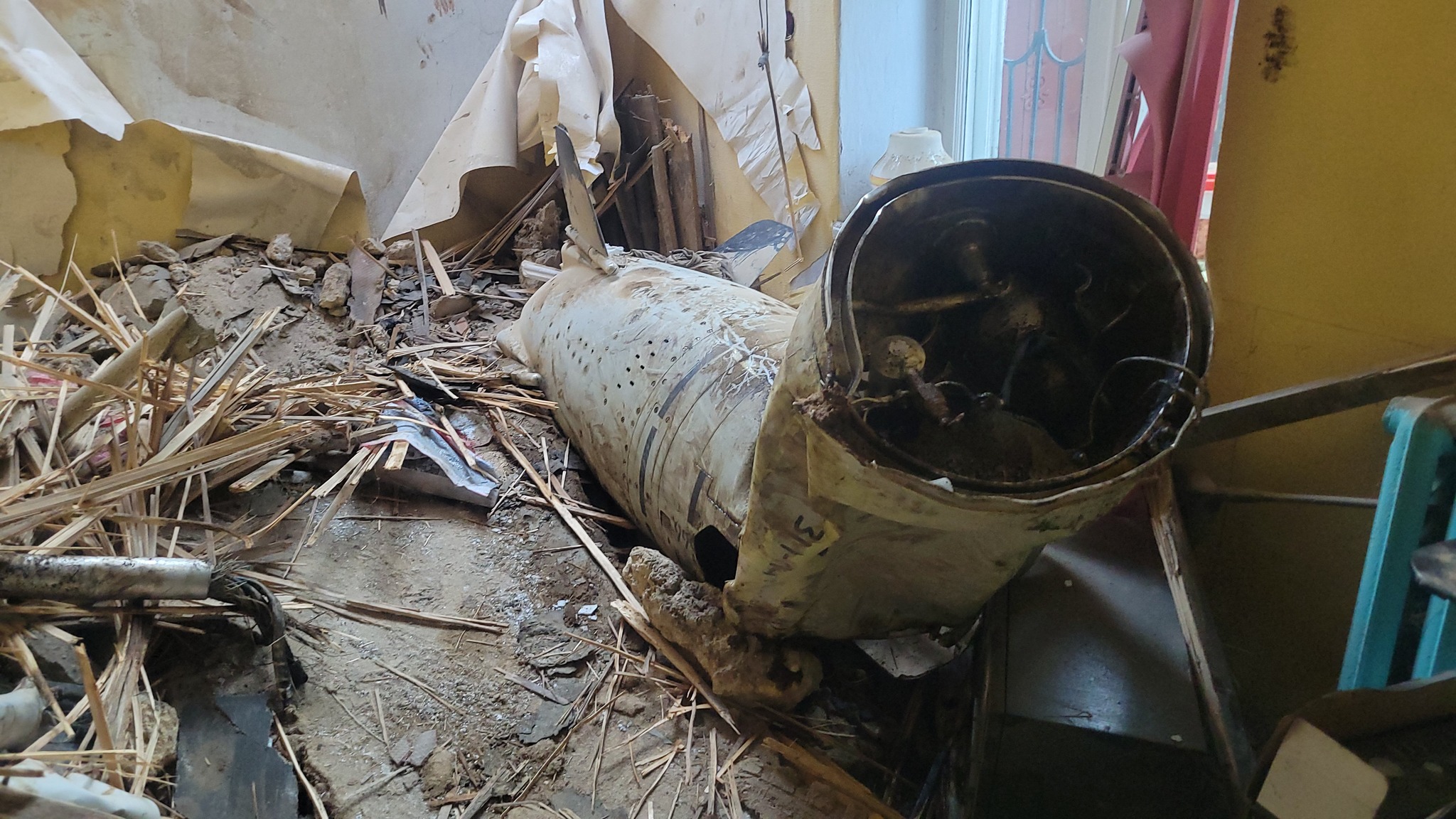 A part of a Russian Kalibr cruise missile inside a Ukrainian building in Odessa. (Photo from Operational Command South)